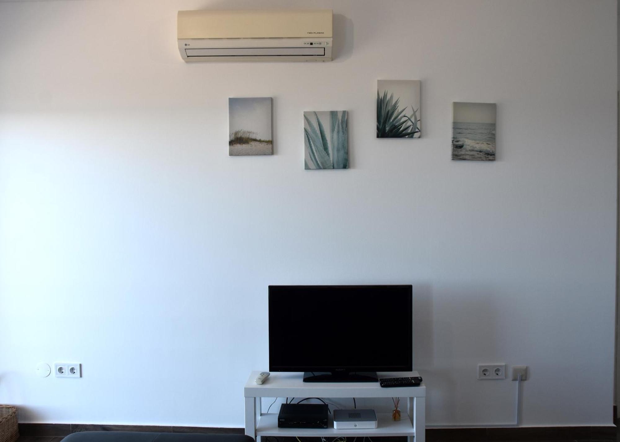 Beach House Monte Gordo Exterior photo