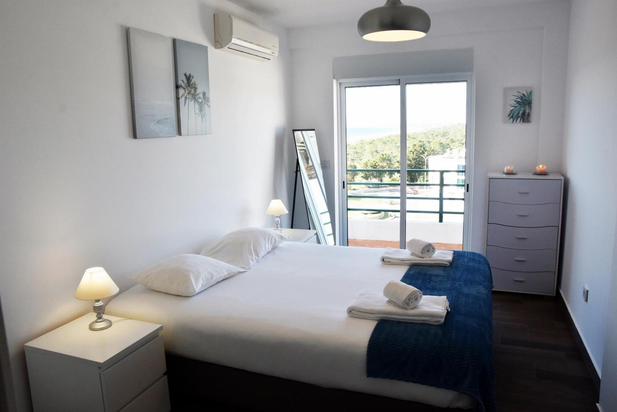 Beach House Monte Gordo Exterior photo